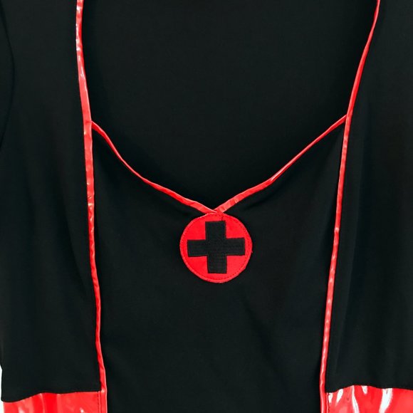 Leg Avenue - Sexy Nurse Dress with Vinyl Details - Picture 5 of 14